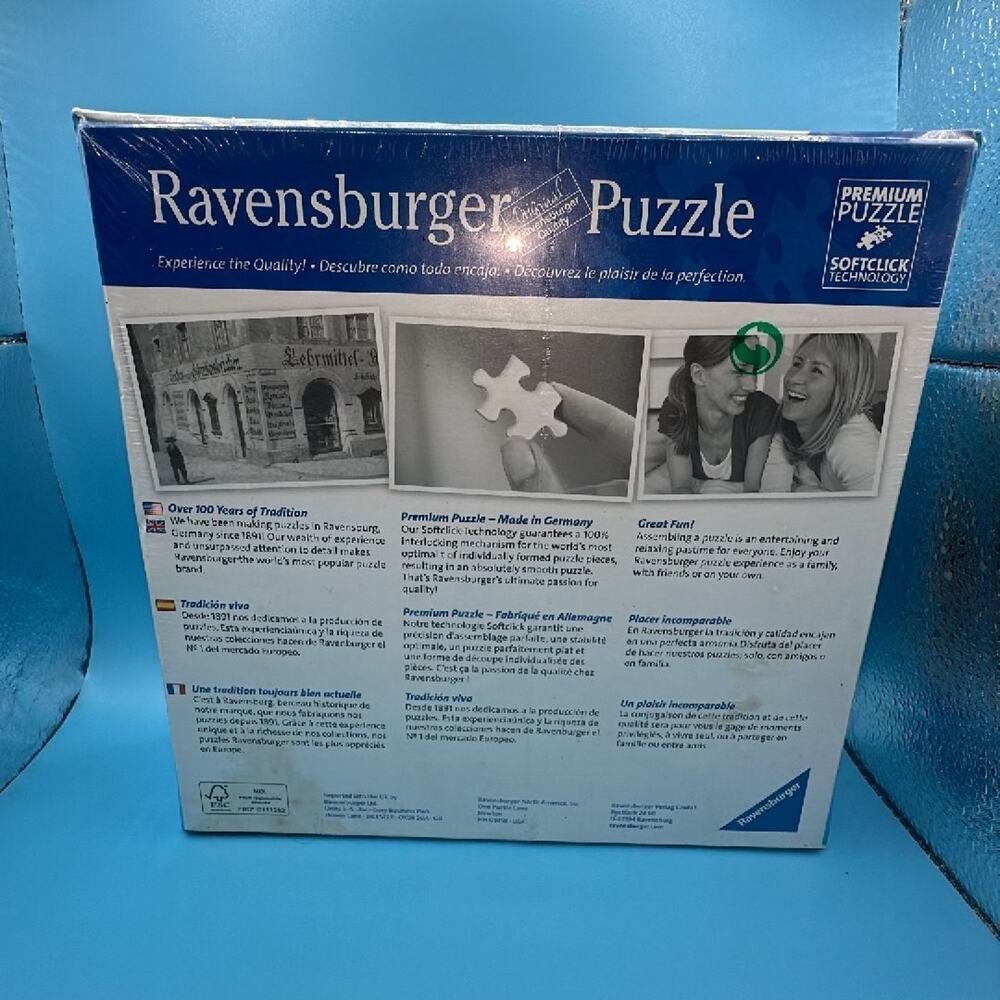 Barbie Fashions in Paris 1000 pc Ravensburger Puzzle - Picture 2 of 2